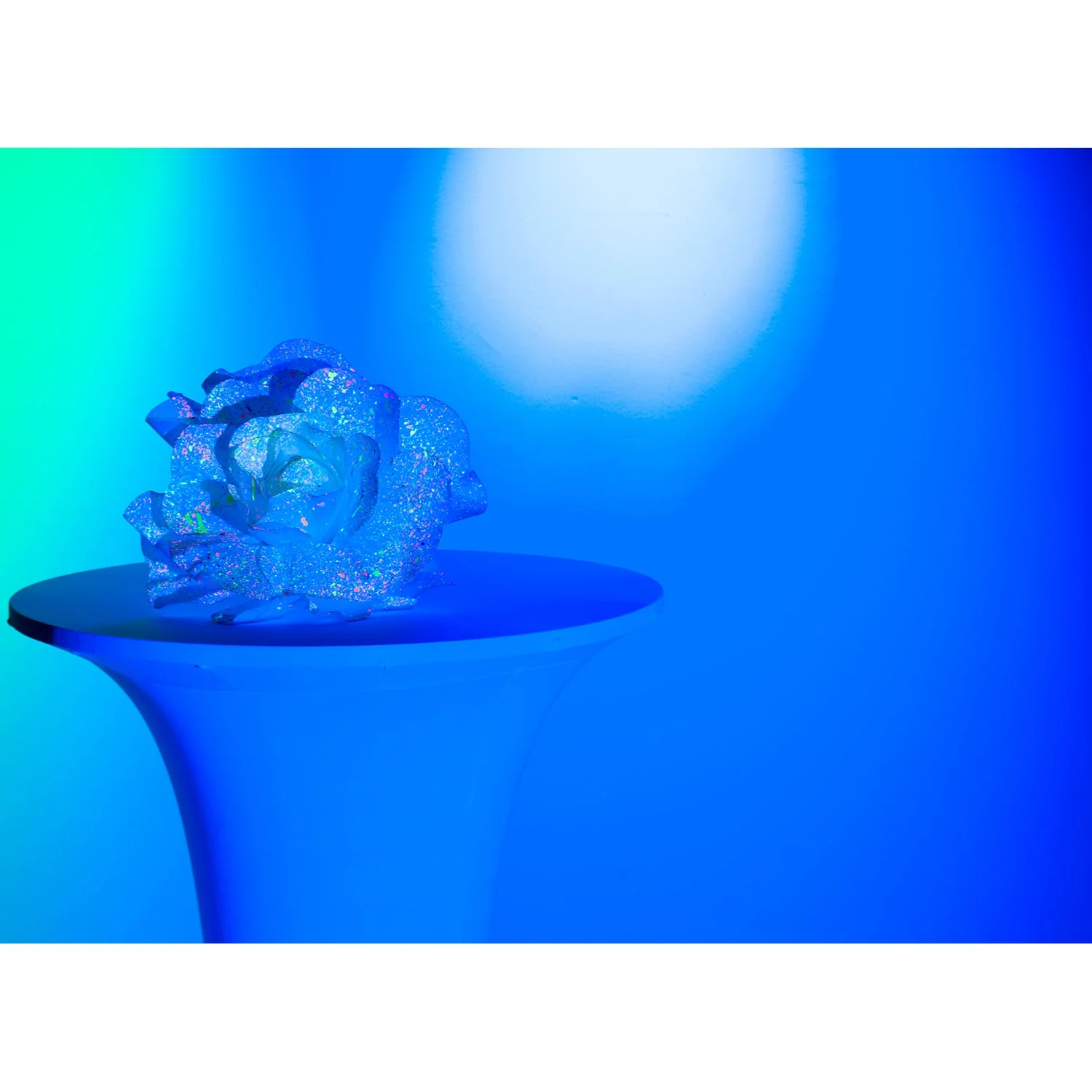Decor Cocktail Table - Image 10