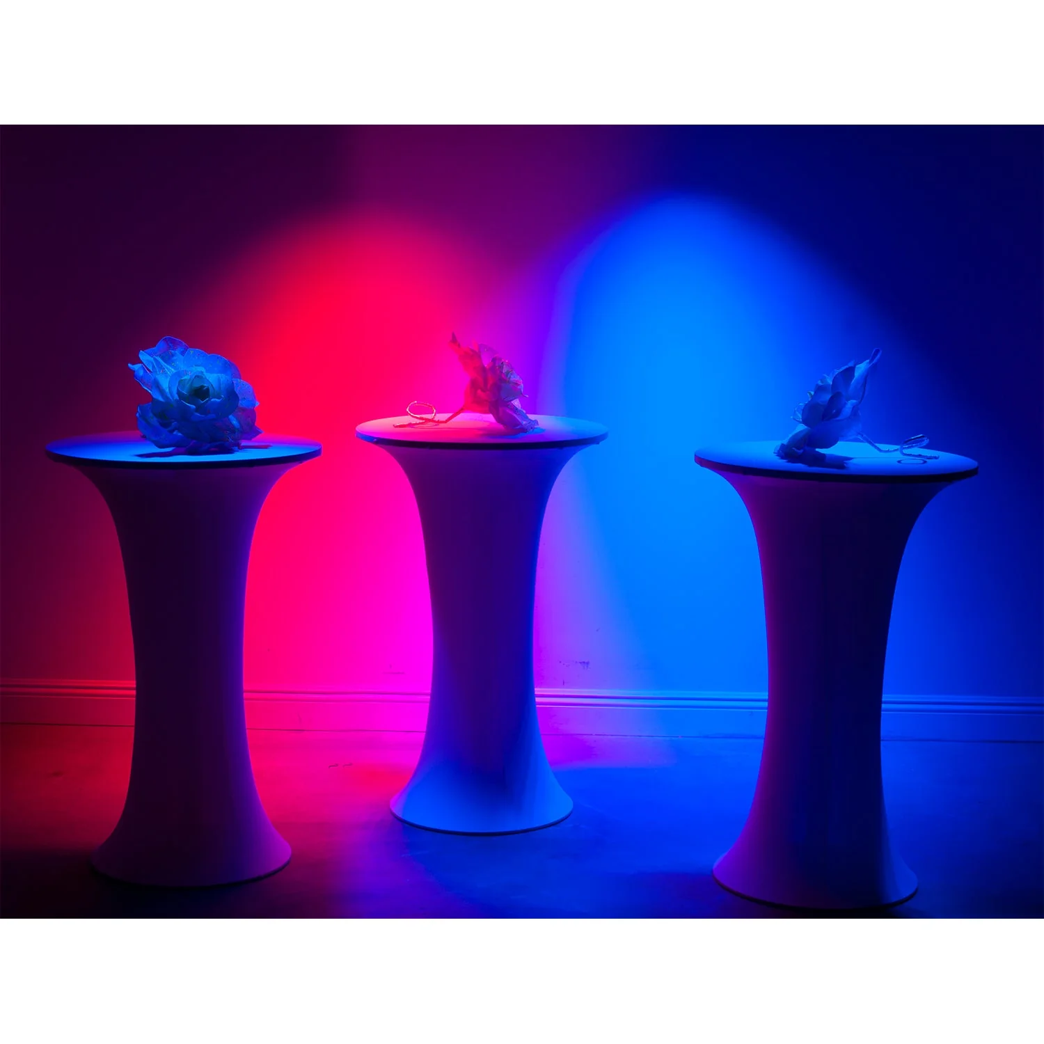Decor Cocktail Table - Image 14